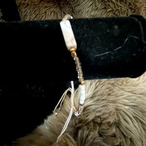 Small block string bracelet,block is black and white/ cream marble look